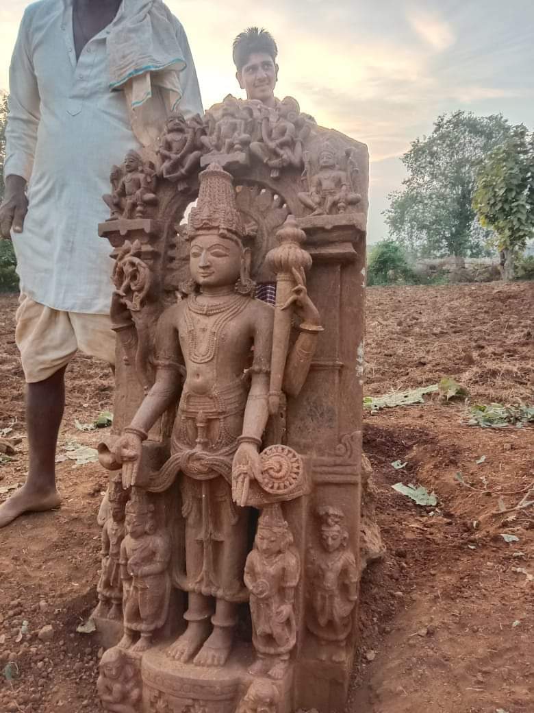 Ancient Idol Found in Guna