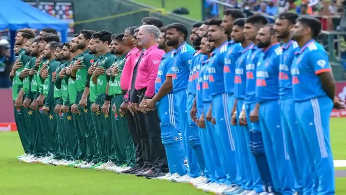 Pakistan Cricket Team and Indian Cricket Team