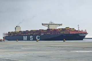 MSC VIVIANA CARGO SHIP  വിഴിഞ്ഞം തുറമുഖം  എംഎസ്‌സി വിവിയാന ചരക്കുകപ്പൽ  VIZHINJAM PORT