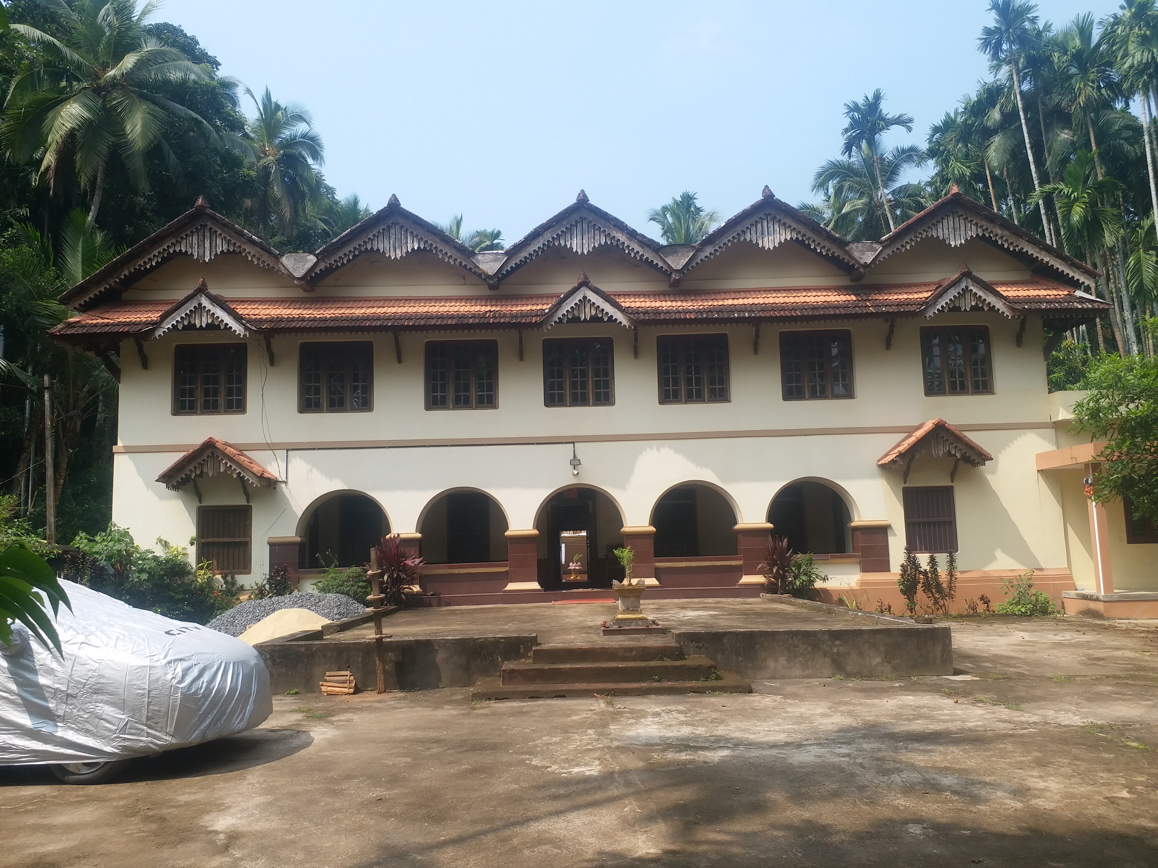 Maipady Palace History  Maipady Palace Route  Tourist Spots In Kasaragod  മായിപ്പാടി കൊട്ടാരം കാസര്‍കോട്