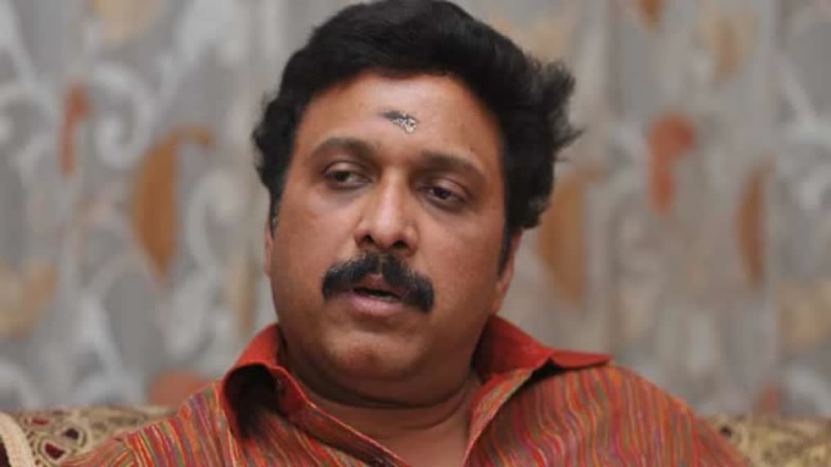 സോളാർ ഗൂഢാലോചന കേസ്‌  solar conspiracy case  solar case  KB Ganesh Kumar  ഗണേഷ് കുമാർ  Ganesh Kumar in solar case  Bail for Ganesh Kumar  ഗണേഷ് കുമാറിന് ജാമ്യം  Allegations against Ganesh Kumar  കൊട്ടാരക്കര ജുഡീഷ്യൽ ഫസ്റ്റ് ക്ലാസ് മജിസ്ട്രറ്റ്  Kottarakkara Judicial First Class Magistrate  Ganesh Kumar granted bail