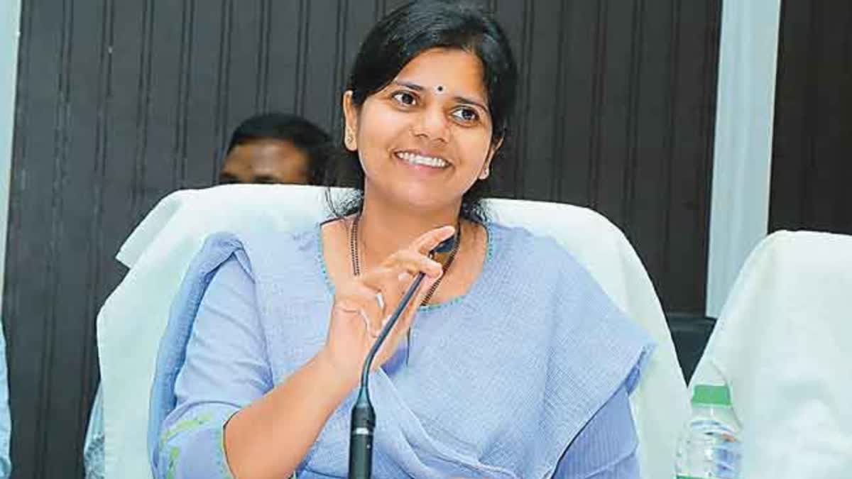 IAS Officer Ila Tripathi