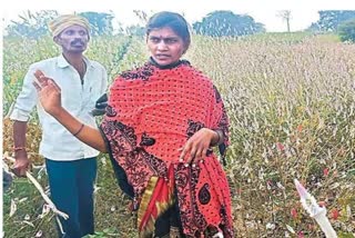 A Brave Woman Fight With Tiger