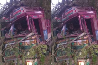 Four Vegetable Sellers Killed As Lorry Rams Into Their Carts In Rangareddy