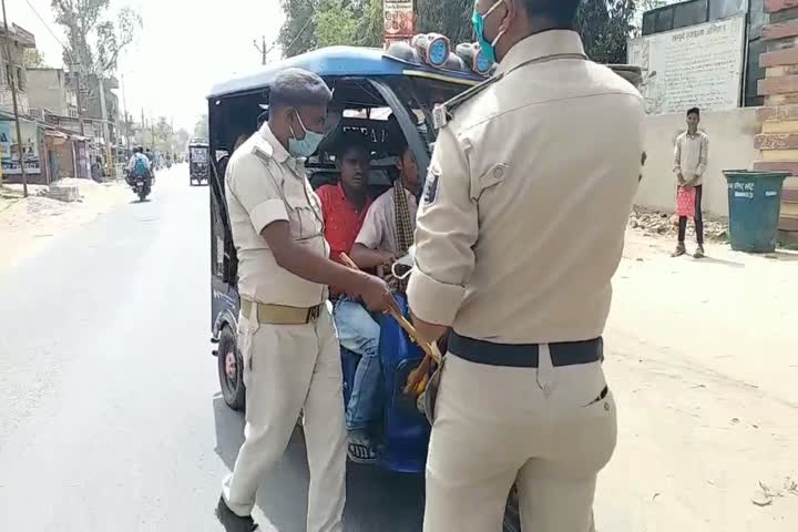 Mask checking campaign regarding corona in masaruhi patna