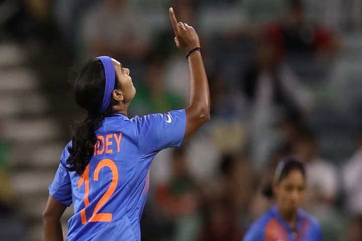 shikha-pandey-says-womens-cricket-needs-marketing-and-investment
