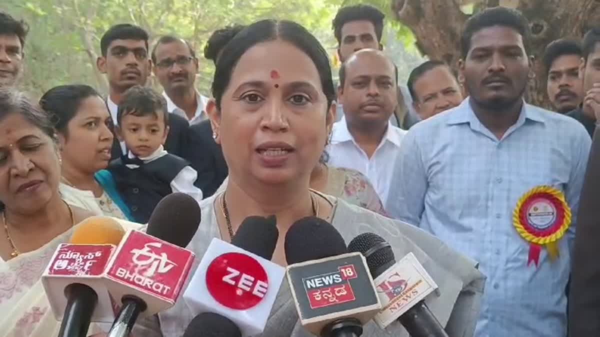 applications-of-aspirants-for-lok-sabha-elections-should-be-kept-confidential-says-laxmi-hebbalkar