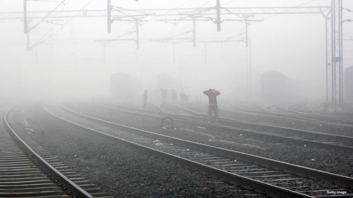 effect of fog on trains