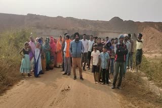 Villagers stopped Pendraroad to Gevraroad railway line work