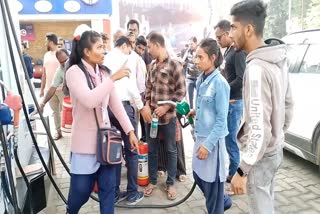 Korba petrol pump buyers Crowd