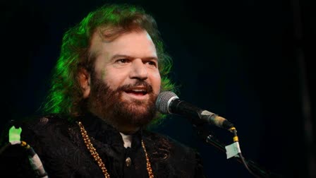 Singer Hans Raj Hans