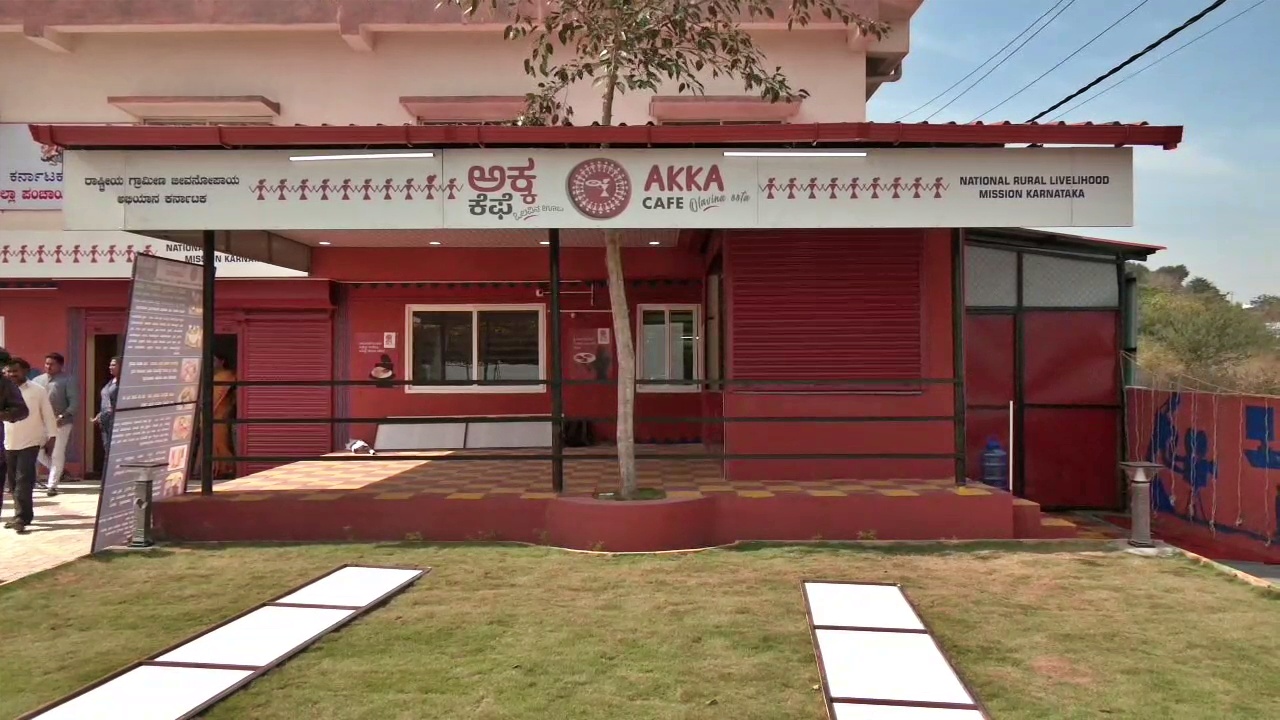 akka-cafe