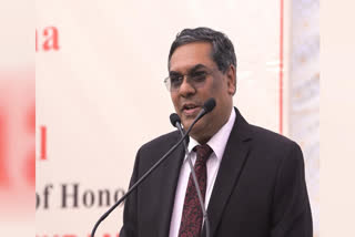 CJI Praises Retiring SC Judge Justice Ravikumar As ‘Humane And Noble Soul'