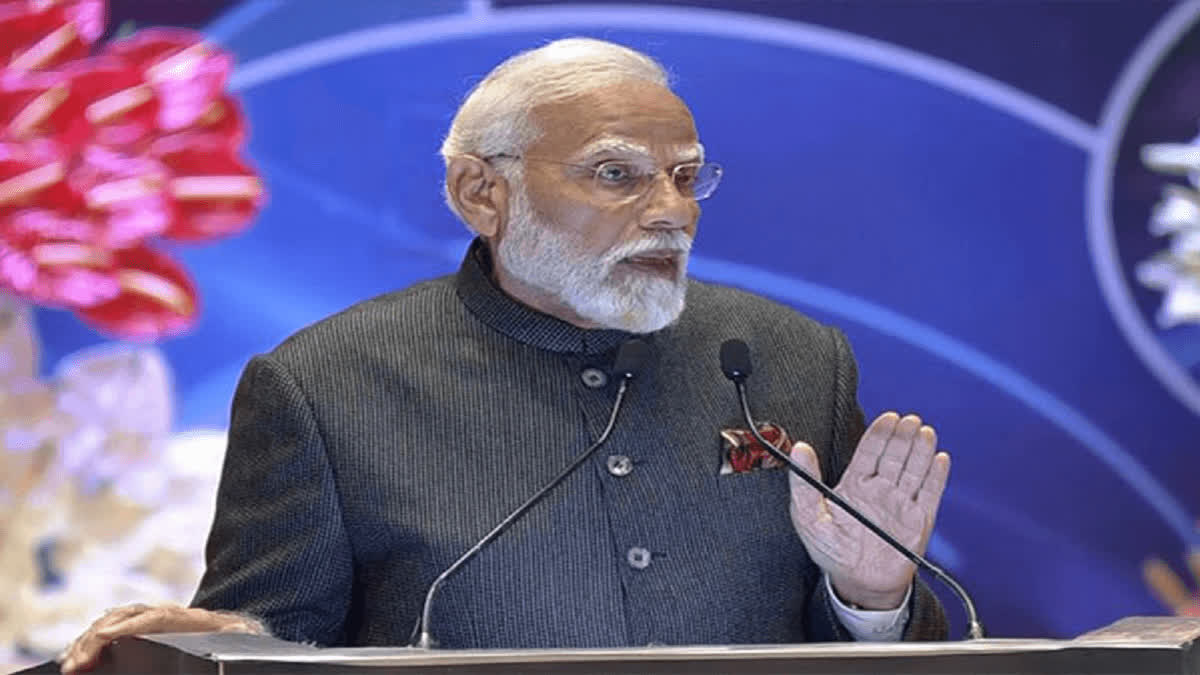 "India on way to becoming economic powerhouse of world," says PM Modi