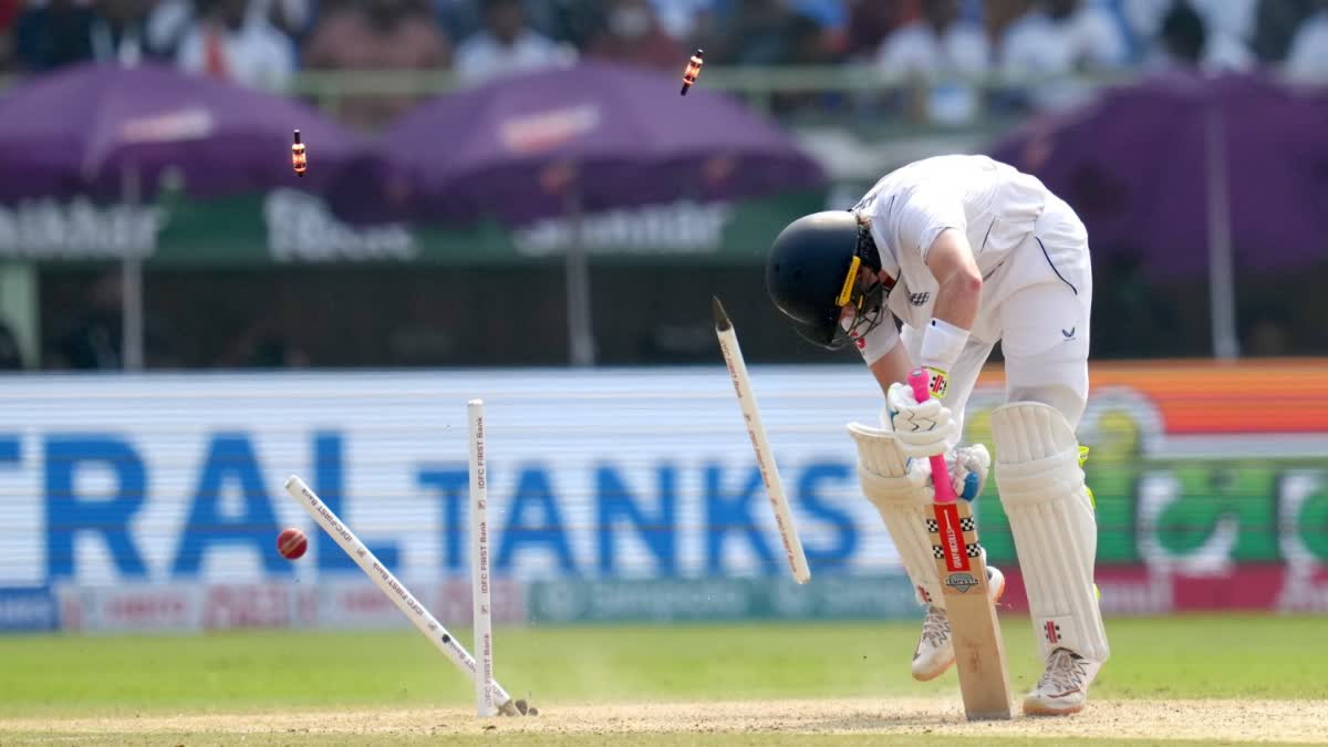 Jasprit Bumrah  Ollie Pope  ജസ്‌പ്രീത് ബുംറ  ഒല്ലി പോപ്പ്