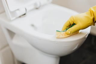 4th class student forced to clean toilets