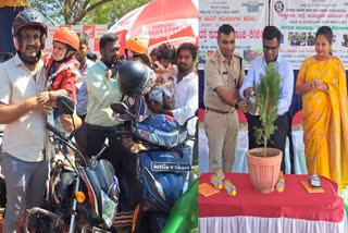 ಹಾವೇರಿ  Haveri  Awareness program  use of child safety equipment  ಹಾವೇರಿ ರಸ್ತೆ ಸುರಕ್ಷತಾ ಸಮಿತಿ