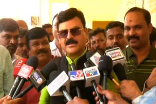 i-am-not-contesting-loksabha-election-says-gopalakrishna-belur