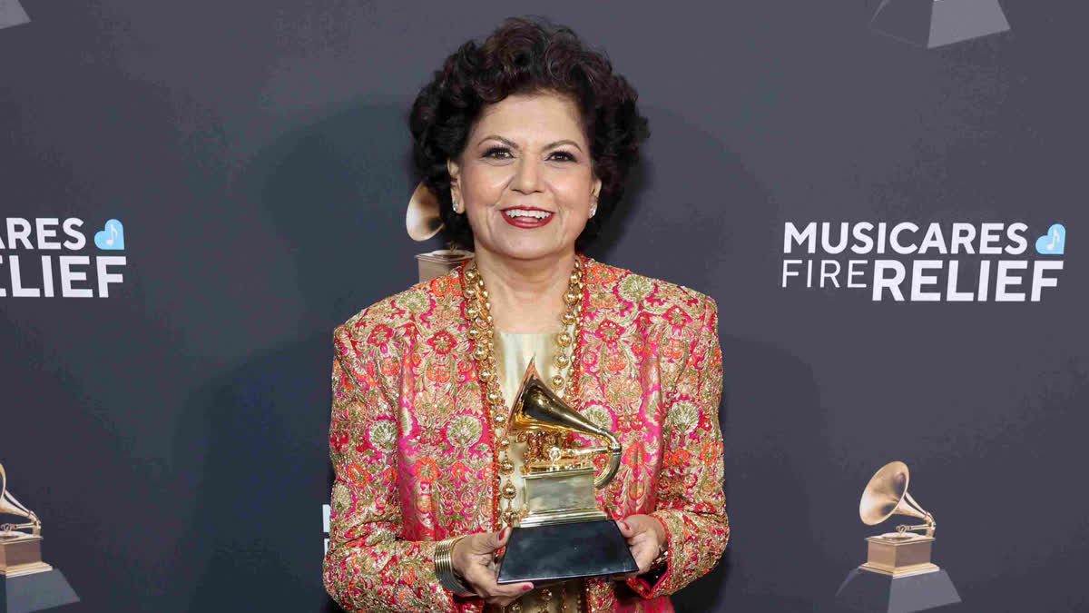 Indian-American vocalist, entrepreneur, and global business leader, Chandrika Tandon, won a Grammy at the 67th Annual Grammy Awards held in Los Angeles.