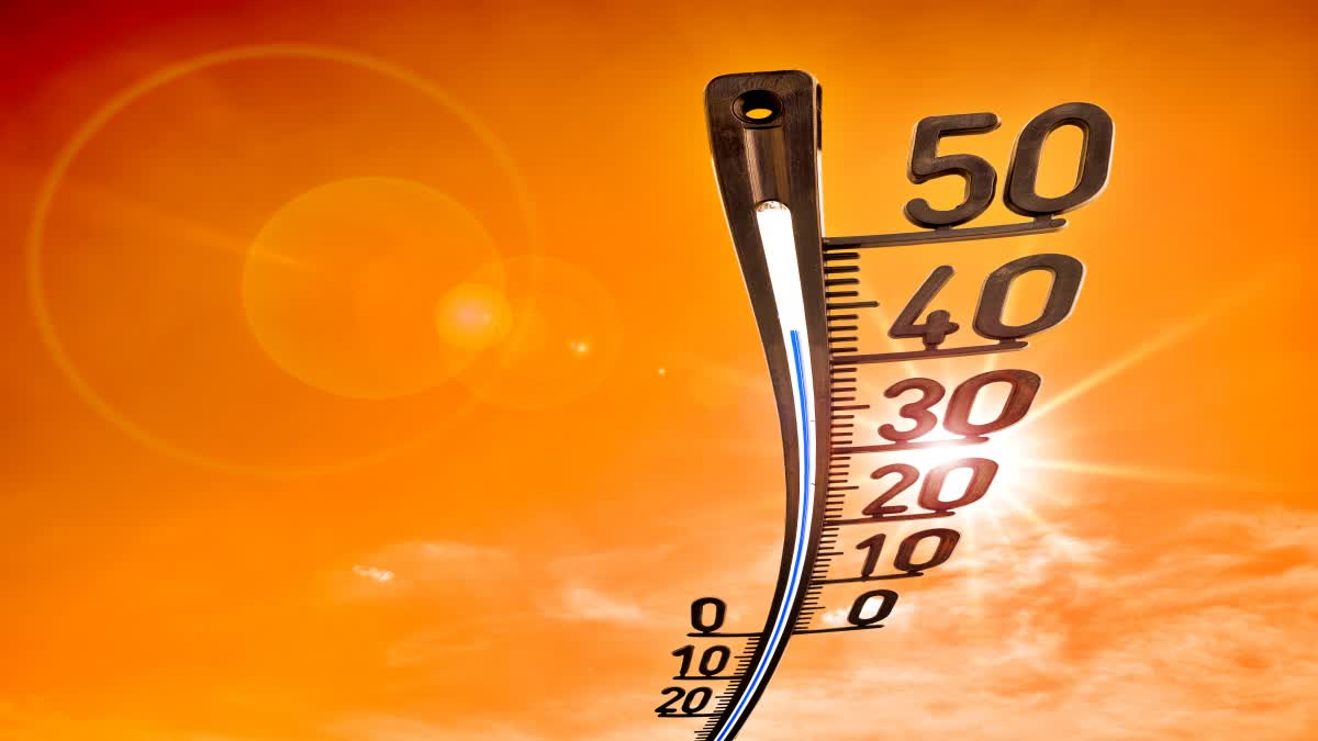 TEMPERATURE IN KERALA  കേരളത്തില്‍ ചൂട് കൂടുന്നു  കേരളം താപനില വര്‍ധിക്കുന്നു  കേന്ദ്ര കാലാവസ്ഥ നിരീക്ഷ കേന്ദ്രം