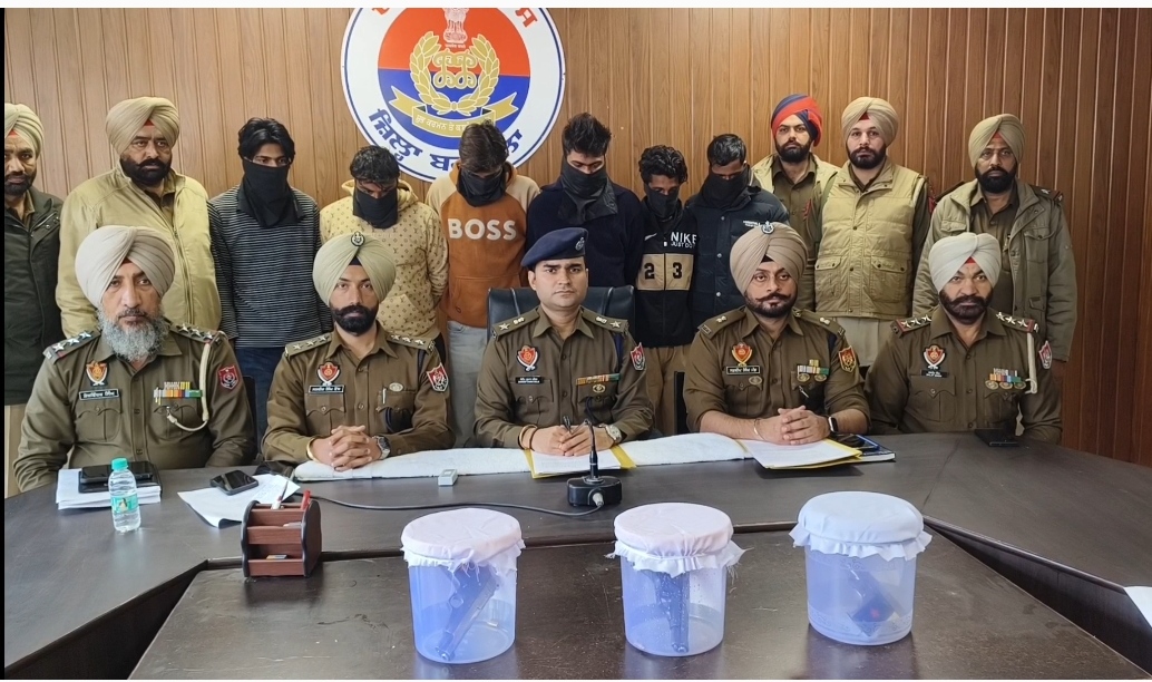 Barnala police arrest arms smuggler