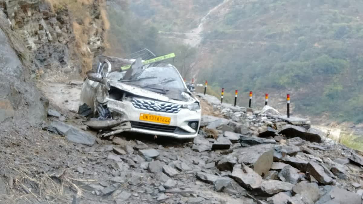 Rock Fall on Car in Kalimath