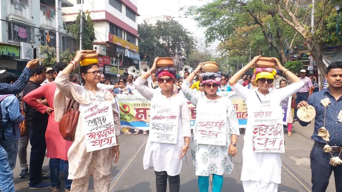 দু'দিনব্যাপী ধর্মঘটের ডাক সংগ্রামী যৌথমঞ্চের