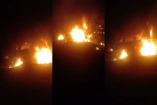 Car caught fire in Dhanbad