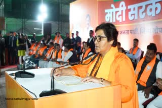 pragya thakur ticket canceled