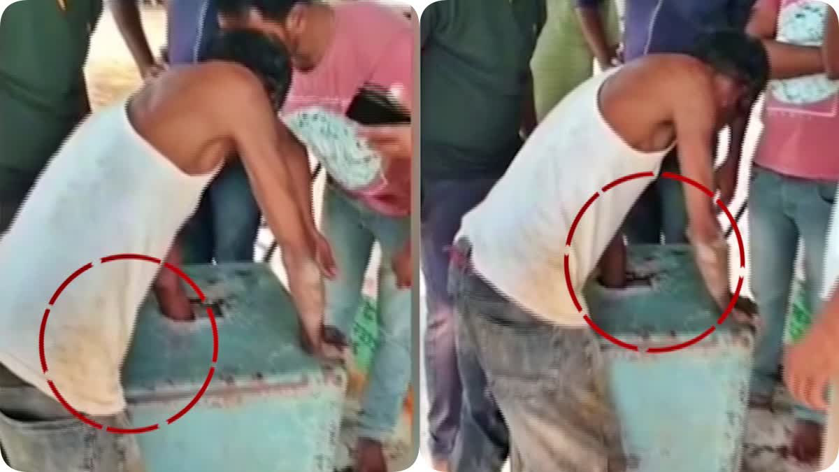 Thief hand Stuck in Temple Hundi