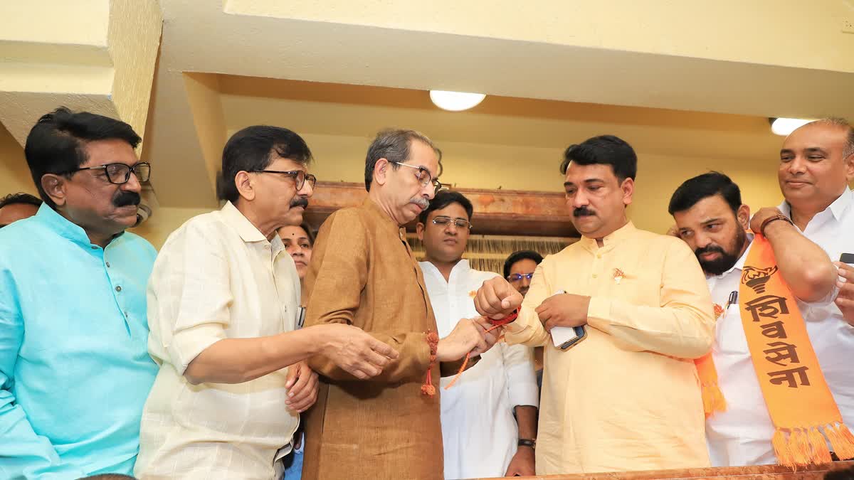 Jalgaon MP Unmesh Patil Joins Uddhav Thackeray's Shiv Sena