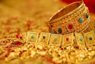 Gold Theft In Mumbai