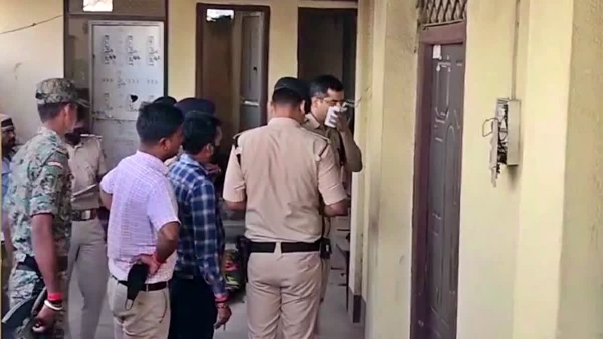 Dead Bodies of lovers recovered