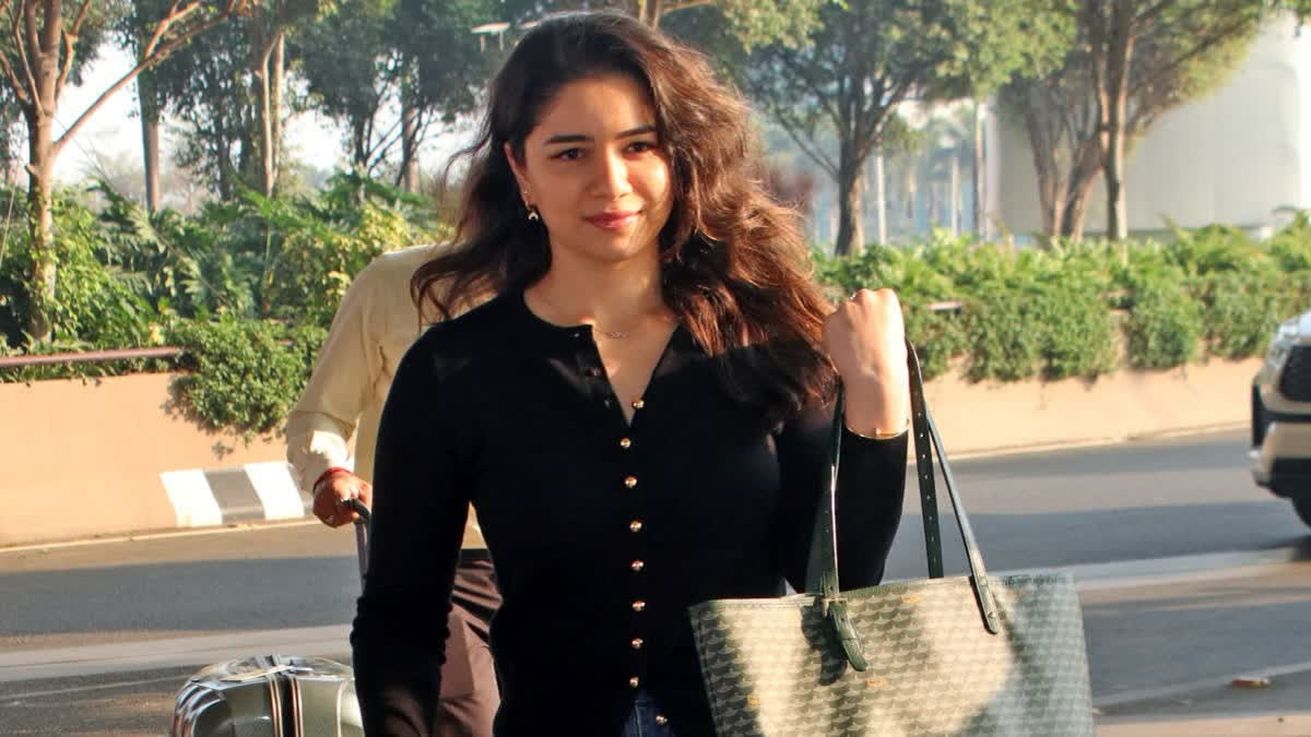 SARA TENDULKAR