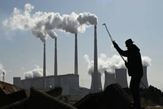 Global coal expansion slowed in 2023, but China and India continue adding capacity, challenging climate goals despite efforts to phase out coal worldwide.