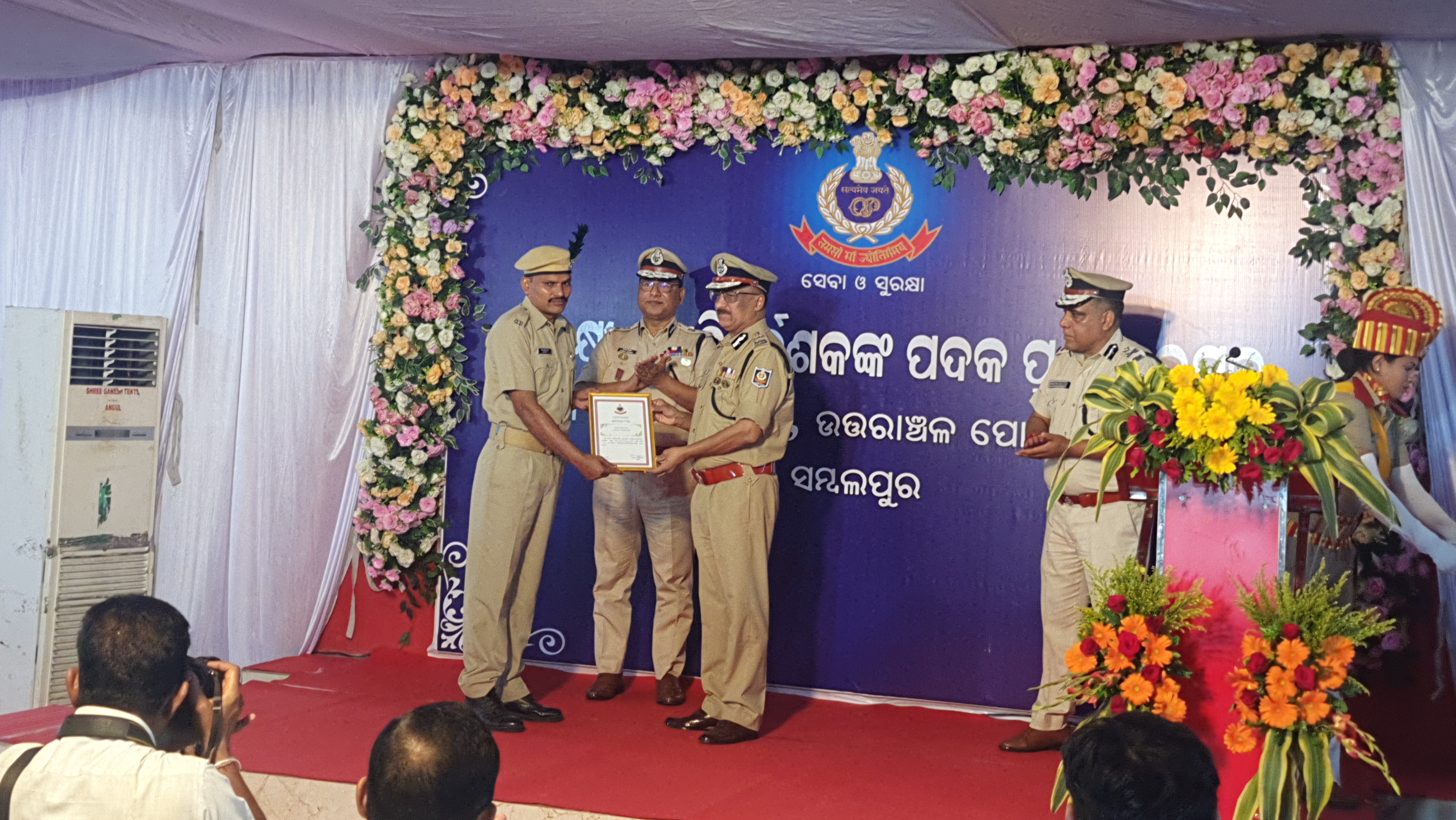 ପୋଲିସ ଡିଜିଙ୍କ ସମ୍ବଲପୁର ଗସ୍ତ