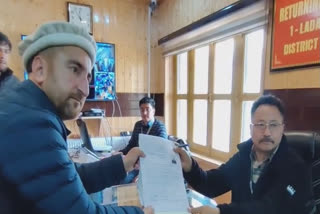 Sajjad Kargili filed his nomination for Ladakh seat as an independent candidate