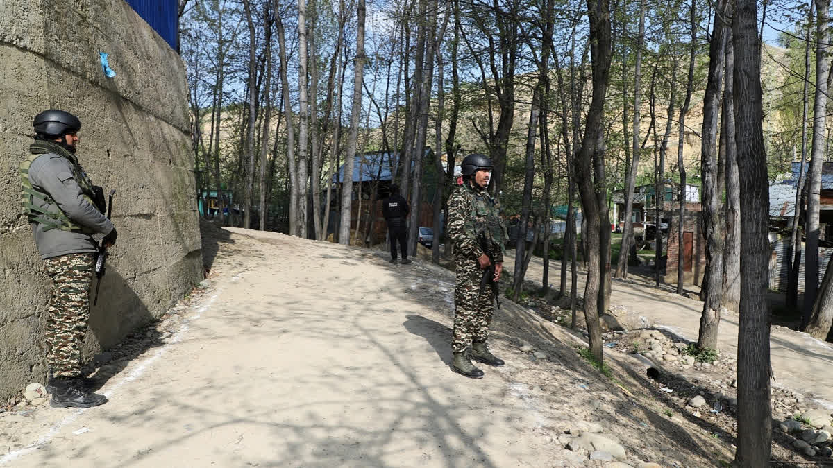 Encounter Breaks out Between Security Forces, Militants in J-K's Pulwama