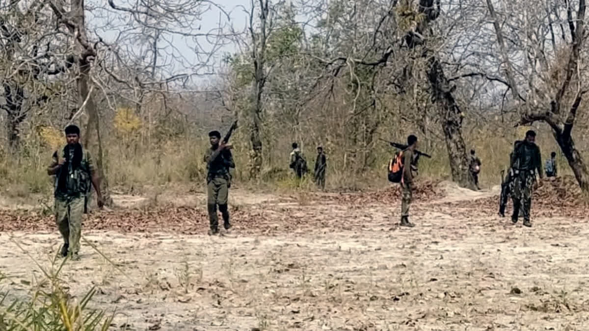 Cop Killed by Unidentified Persons in Chhattisgarh's Sukma; Role of Naxalites Suspected