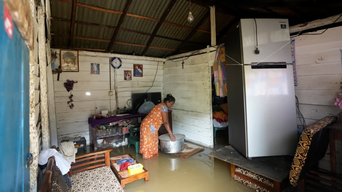 Sri Lanka Closes Schools as Floods and Mudslides Leave 10 Dead and 6 Others Missing