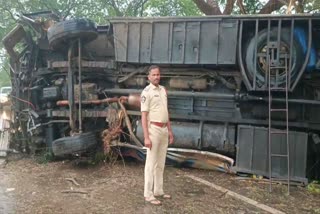 travels_bus_accident_women_died_19_injured