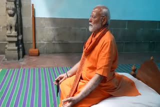 PM Modi in meditation