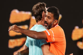 Rohan Bopanna and Matthew Ebden made a remarkable comeback in the match after losing the one-set deficit and emerged triumphant against the pair of India's N Sriram Balaji and Spain's Reyes-Varela Martinez in the Super Tie-breaker, moving to the French Open quarterfinals in Paris in France on Monday.