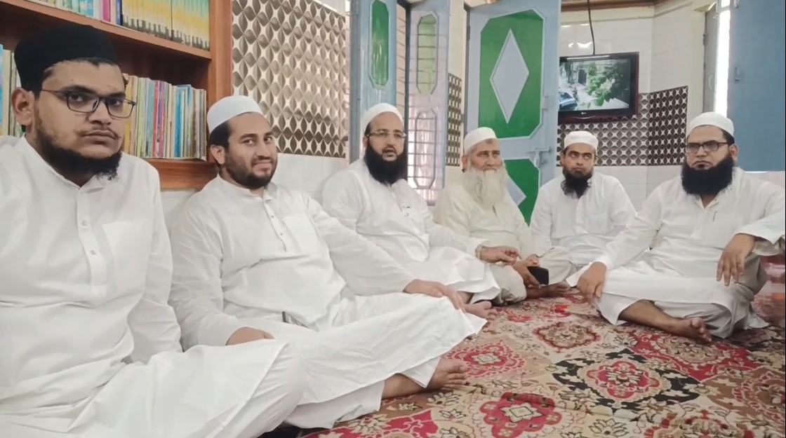 Important decisions taken in the meeting of Jamiat Ulema e Hind Avoid sacrifice prohibited animals Do not post sacrifices on social media Urdu News