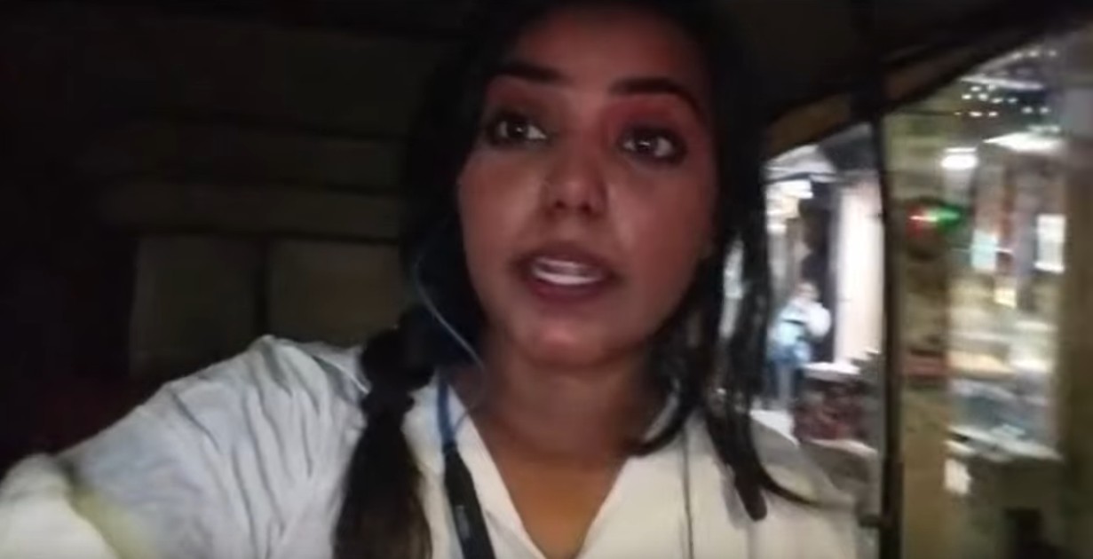 Faridabad 22 year old lady Sonali is driving an auto along with her studies wants to become a lawyer