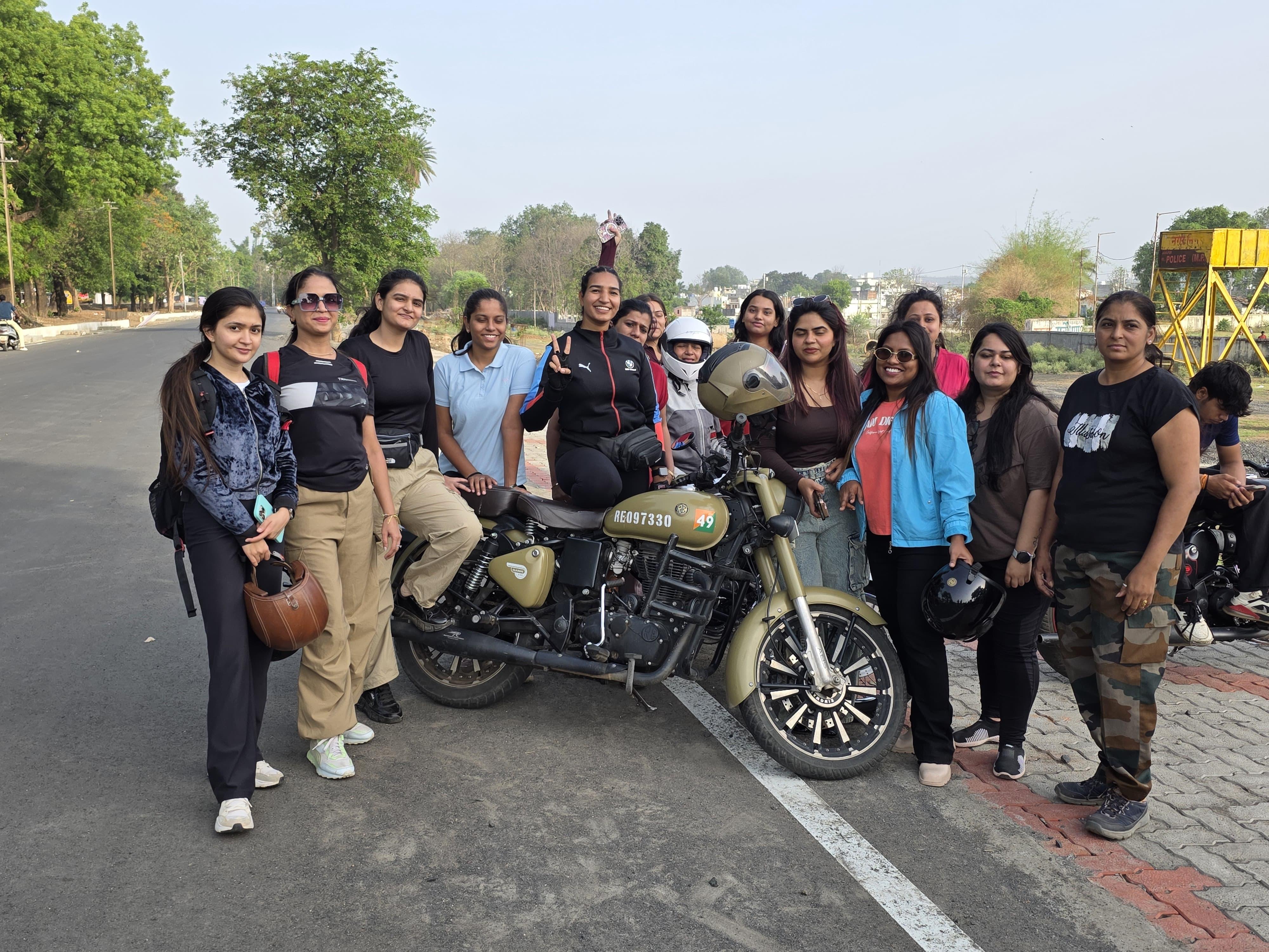 Jabalpur Lady Bullet Biker Girl