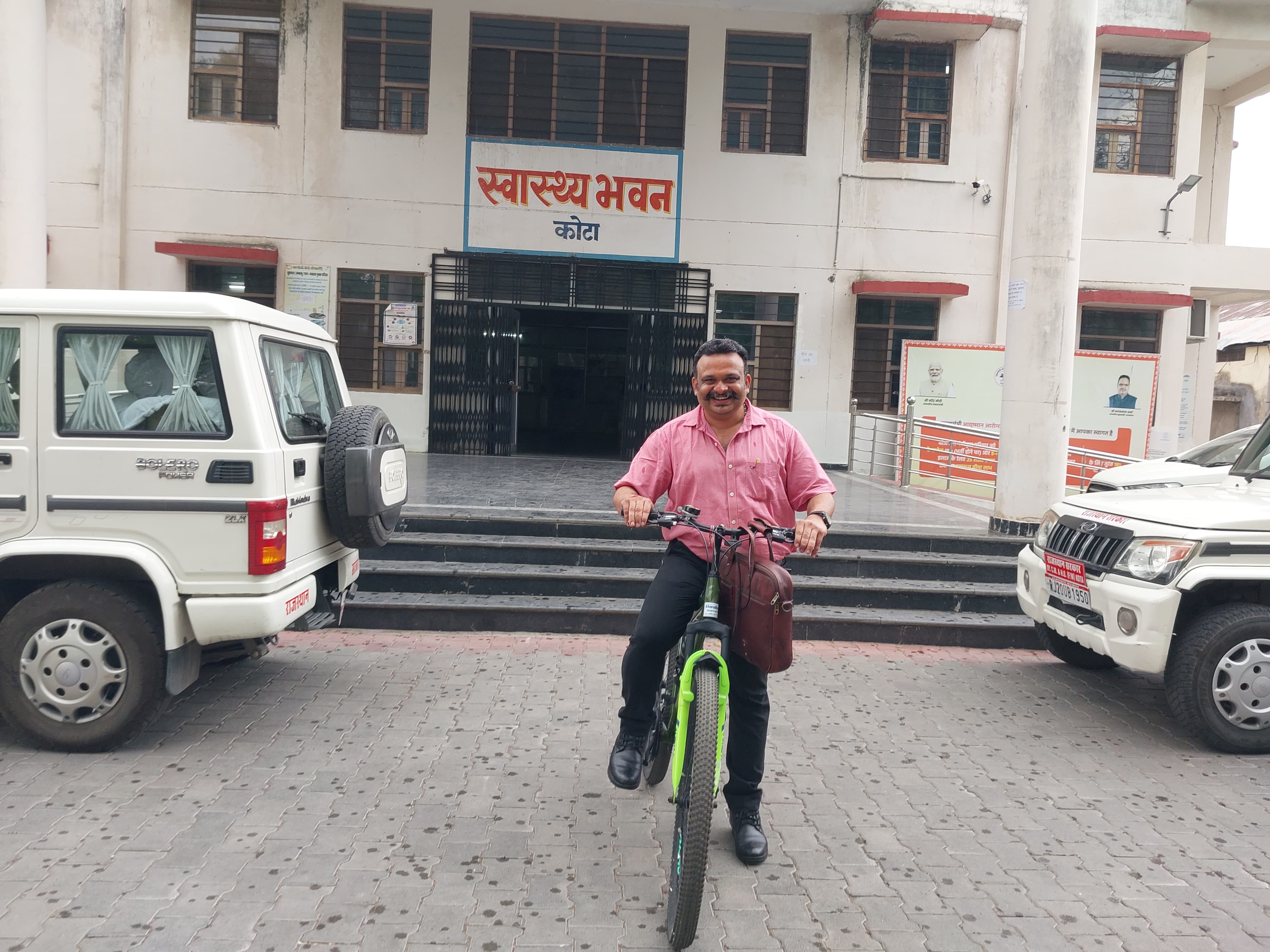 चिकित्सा एवं स्वास्थ्य विभाग के खंड मुख्य चिकित्सा अधिकारी डॉ. प्रभाकर व्यास