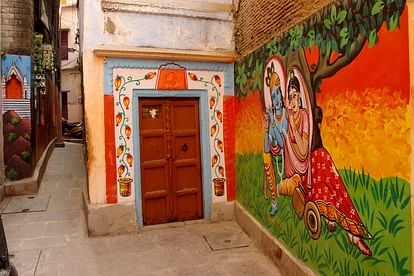 tourists can now visit centuries old gupt kashi very old temple locality varanasi