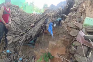 Raw House Collapses IN Shivpuri