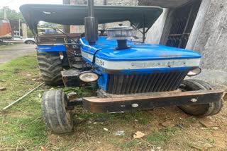 http://10.10.50.75//jharkhand/02-July-2023/jh-haz-03-365-peti-awaidh-english-sharab-sahit-tractor-jabt-pic-jhc10054_02072023165934_0207f_1688297374_297.jpg